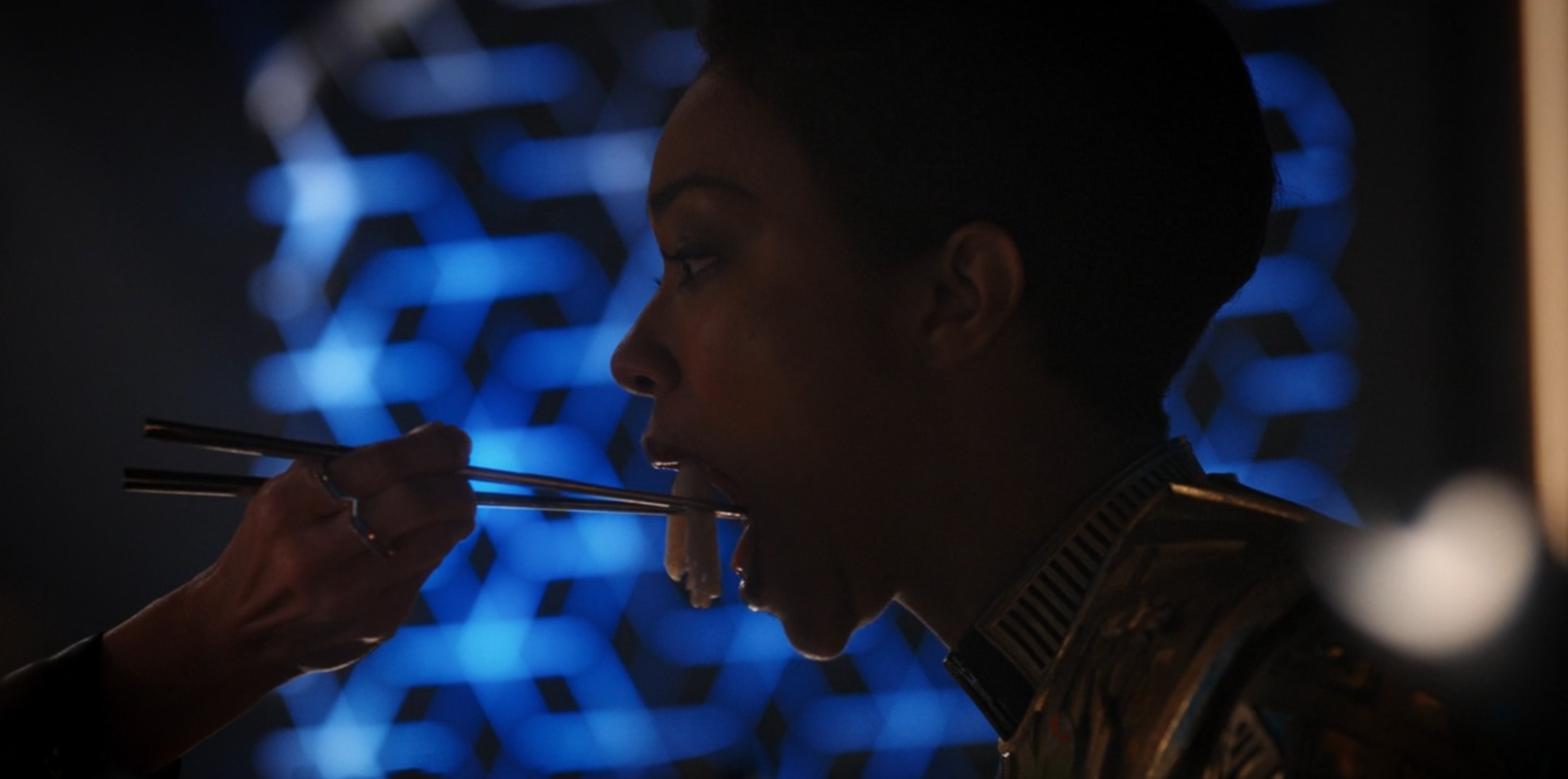 michael burnham eating kelpian ganglia