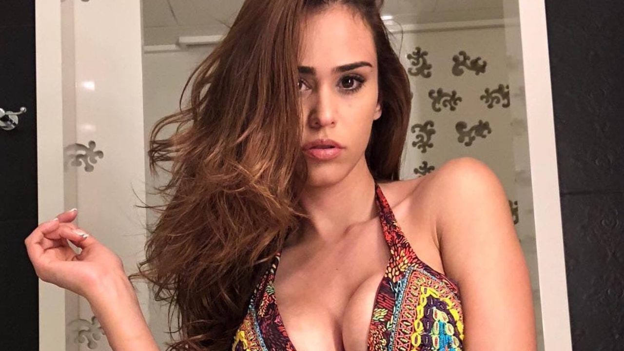 Hot weather girl, Yanet Garcia, holds almost nothing back in booty-ful  Instagram pic - Harriet Sugarcookie